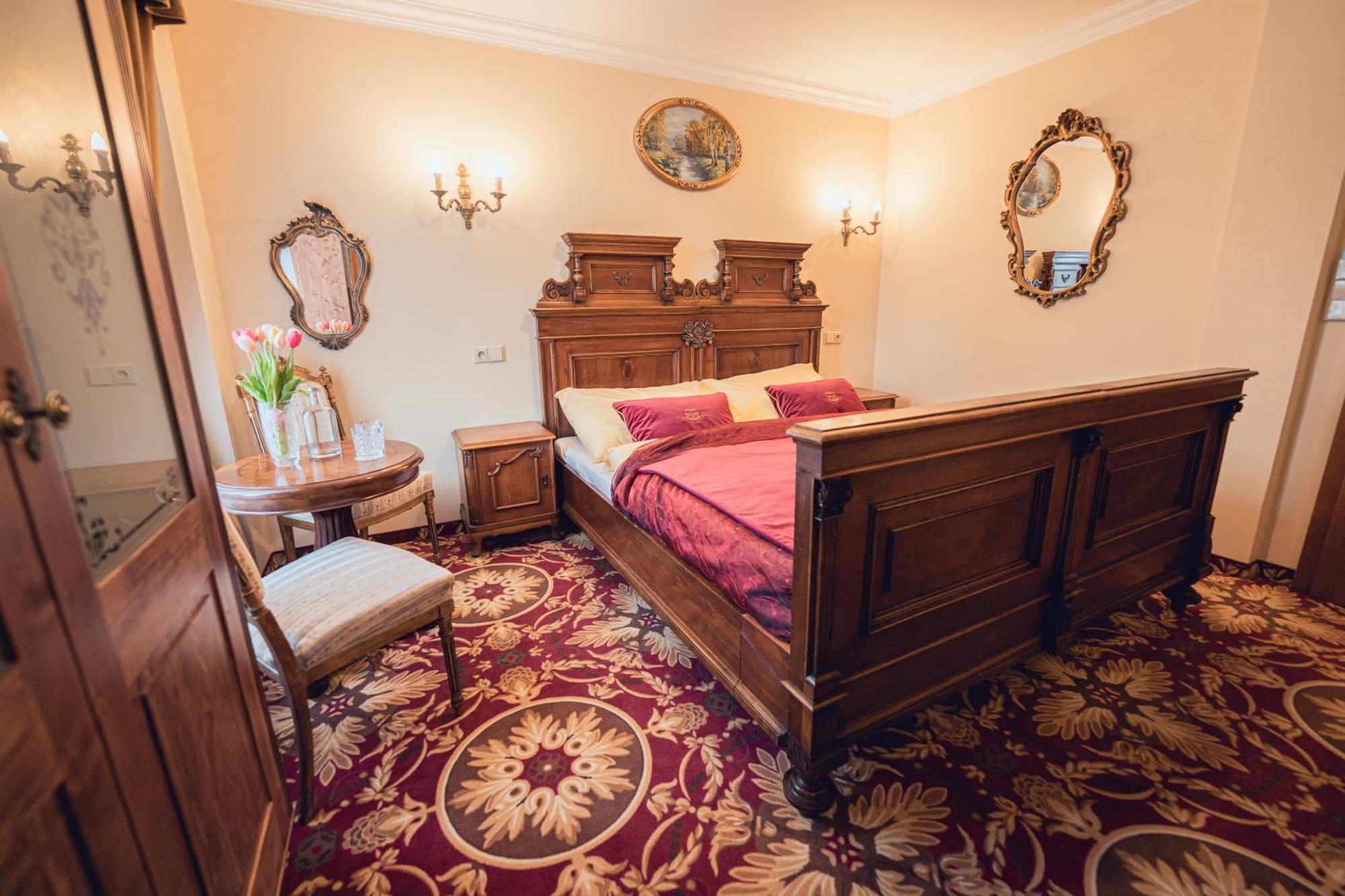 Hotel Svatojánský Dvůr Praga Quarto foto